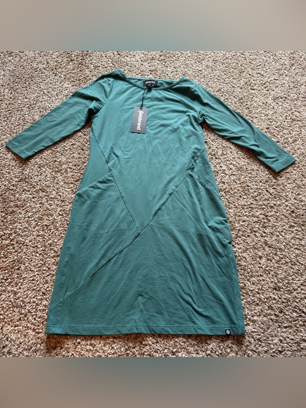 Betabrand Travel Dress Size Medium NWT